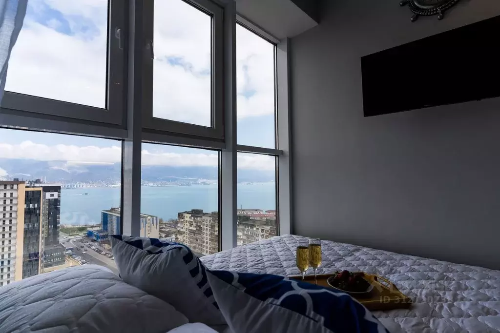 1-к кв. Краснодарский край, Новороссийск ул. Энгельса, 95 (44.0 м) - Фото 0