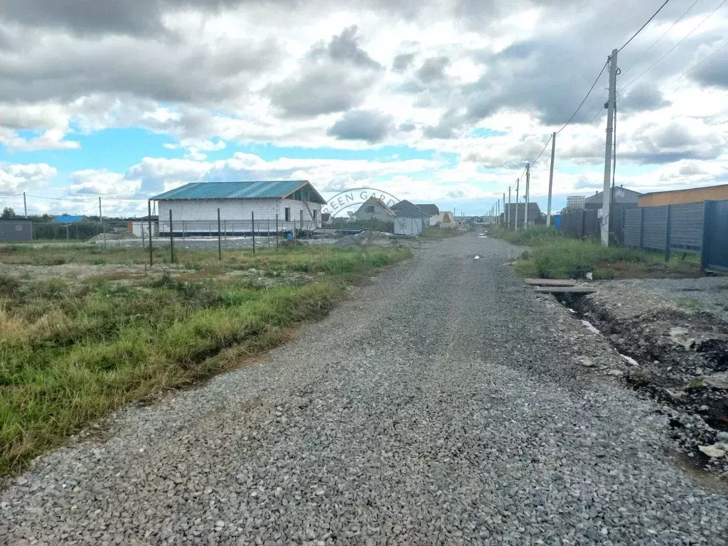 Участок в Свердловская область, Екатеринбург ул. 42-я Баритовая (8.0 ... - Фото 1