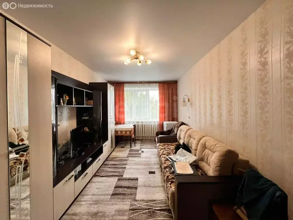 3-комнатная квартира: Изоплит, Пионерская улица, 4 (59 м) - Фото 1