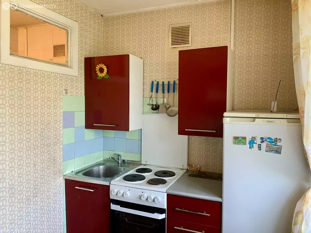 3-комнатная квартира: Иркутск, Байкальская улица, 220 (58.4 м) - Фото 1