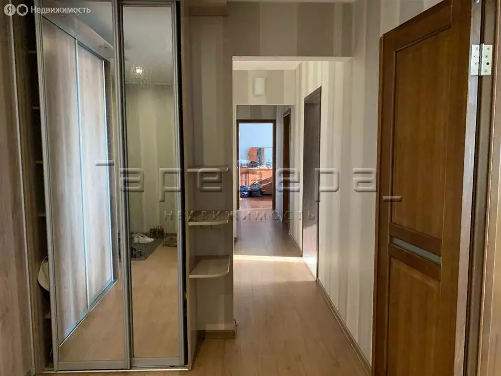 3-комнатная квартира: Красноярск, улица Алексеева, 115 (87 м) - Фото 1