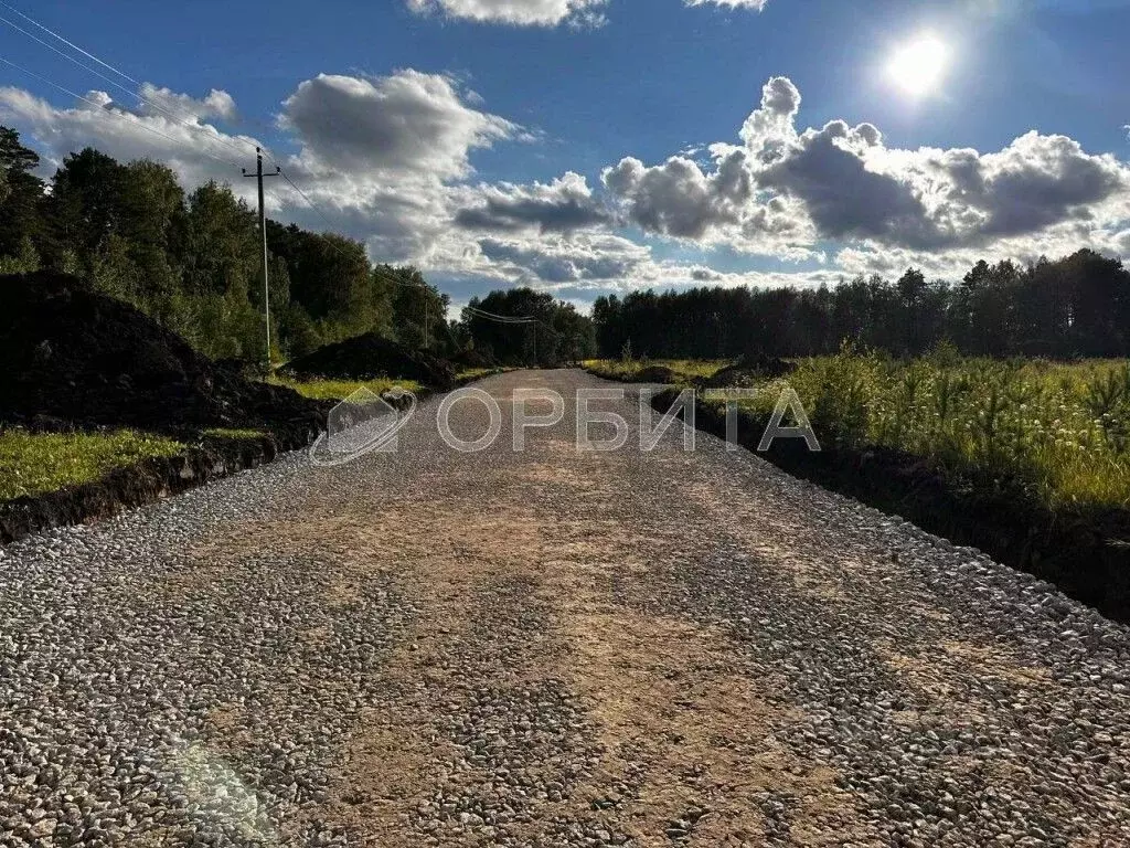 Участок в Тюменская область, Тюменский район, д. Ушакова  (7.0 сот.) - Фото 1