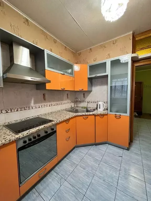 3-к кв. Ханты-Мансийский АО, Пыть-Ях 4-й Молодежный мкр, 15 (71.0 м) - Фото 0