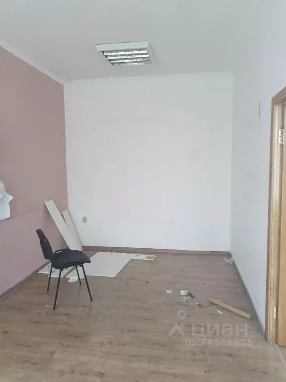 Офис в Краснодарский край, Краснодар Красная ул., 124 (49 м) - Фото 1