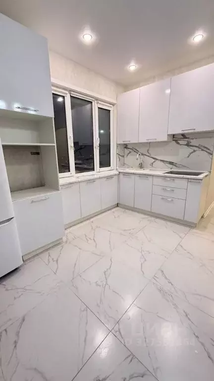 1-к кв. Татарстан, Зеленодольск просп. Строителей, 32Б (40.0 м) - Фото 1