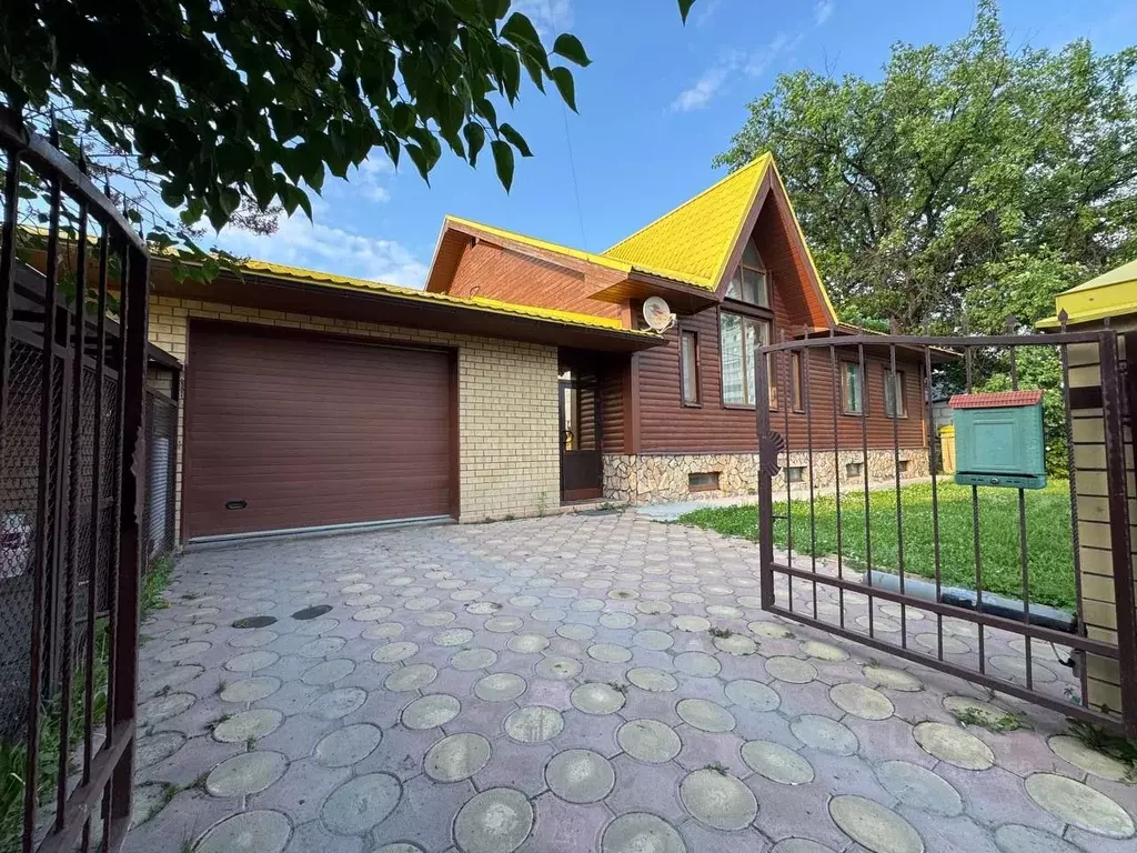 Дом в Тюменская область, Тюмень Волгоградская ул., 56 (300 м) - Фото 1