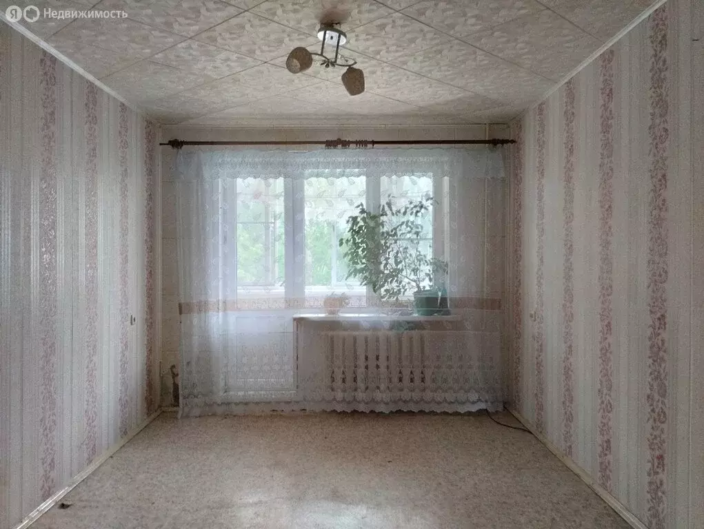 3-комнатная квартира: Ярославль, улица Панфилова, 13 (63.8 м) - Фото 1