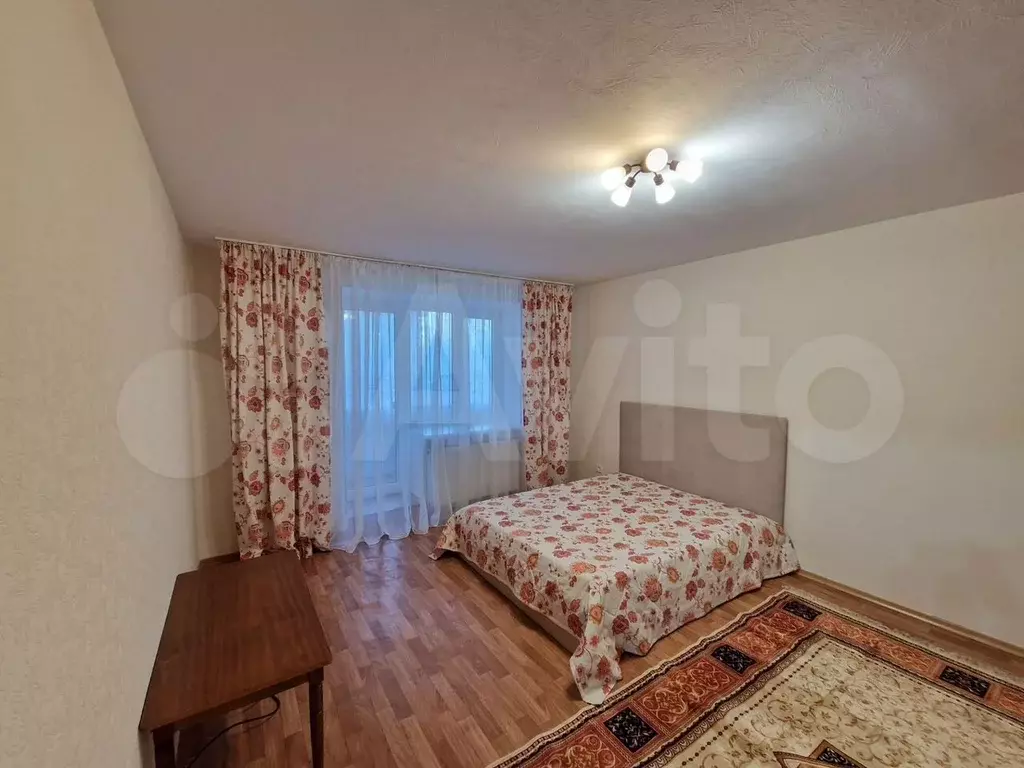 1-к. квартира, 53 м, 2/5 эт. - Фото 0