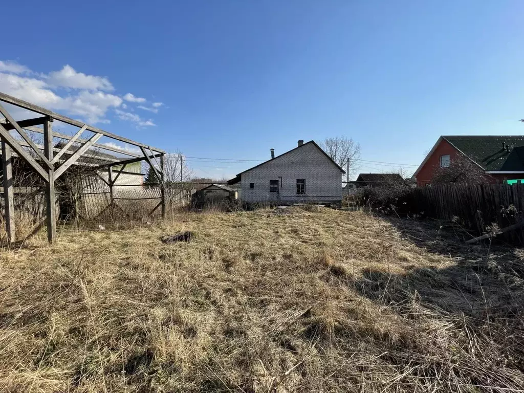 Участок в Псковская область, Псков ул. Белинского, 44 (9.3 сот.) - Фото 0