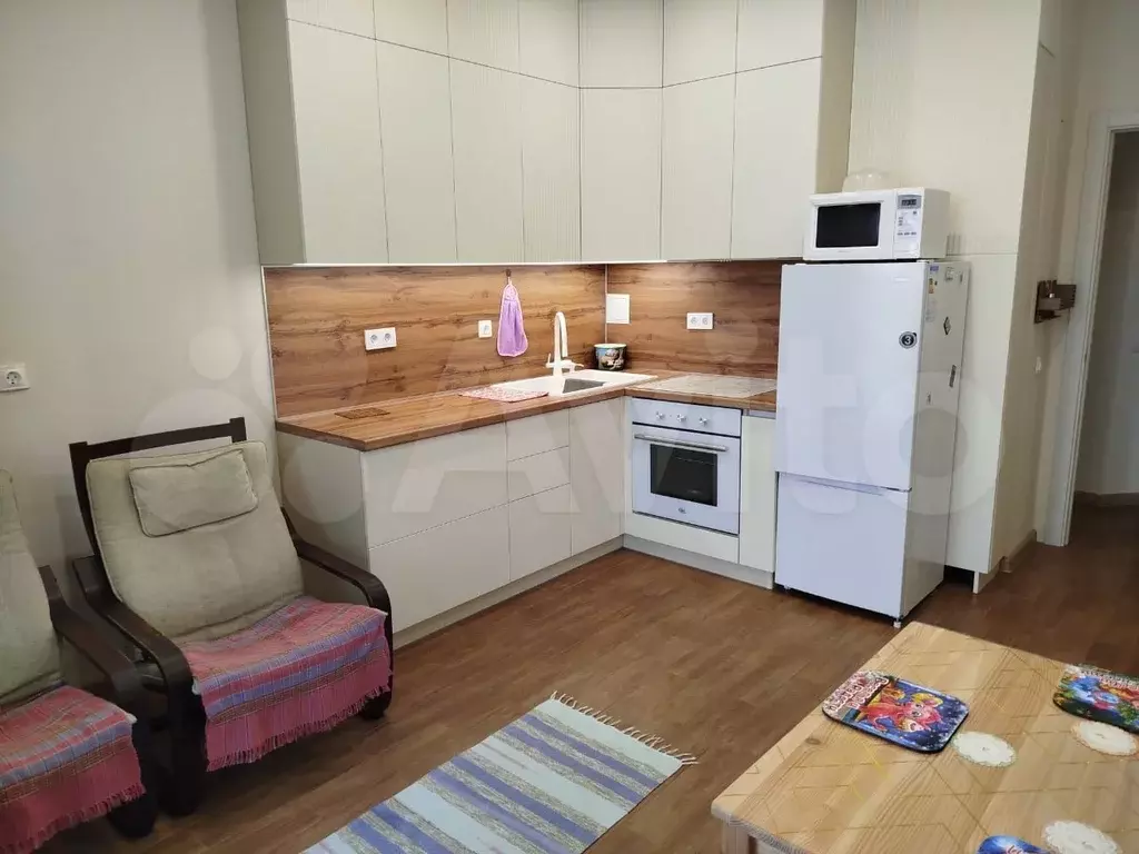 2-к. квартира, 60 м, 3/22 эт. - Фото 0
