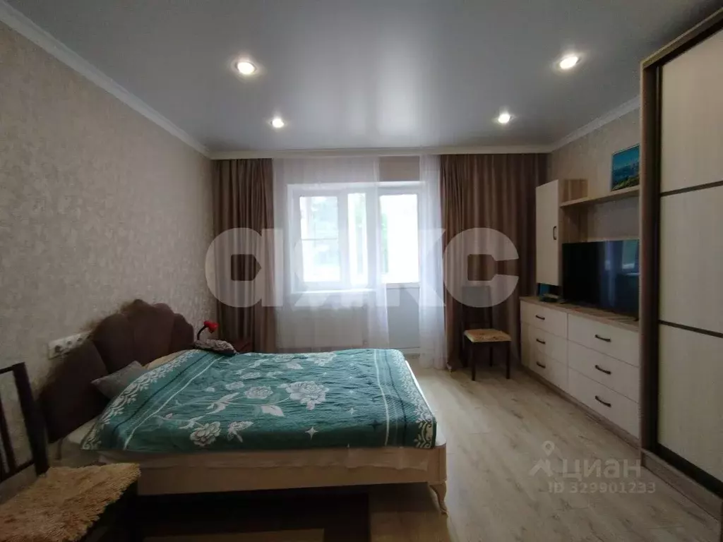1-к кв. Краснодарский край, Горячий Ключ Кубанская ул., 34 (50.0 м) - Фото 2