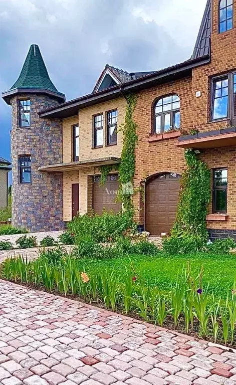 Таунхаус в Ленинградская область, Шлиссельбург Кировский район, ул. ... - Фото 1