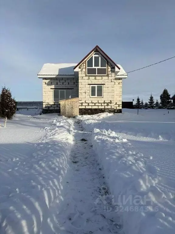 Дом в Свердловская область, Каменский муниципальный округ, с. ... - Фото 1