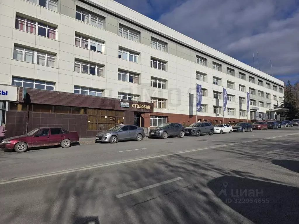 Помещение свободного назначения в Свердловская область, Екатеринбург ... - Фото 1