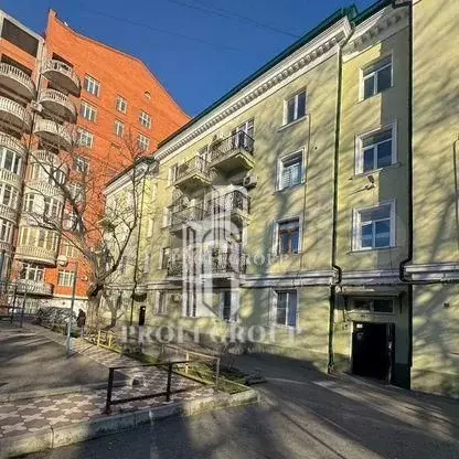 2-к. квартира, 57 м, 2/4 эт. - Фото 1