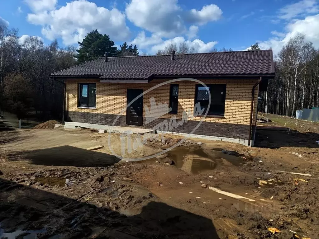 Дом в Калужская область, Калуга городской округ, д. Шопино пер. ... - Фото 1