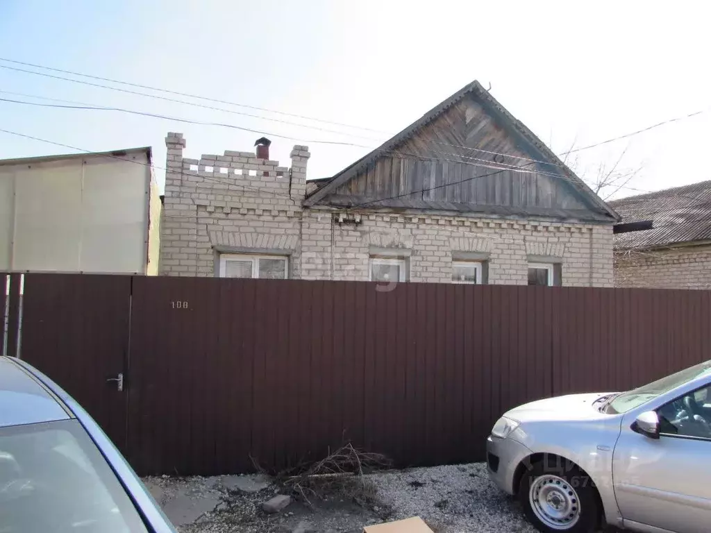 Дом в Волгоградская область, Волжский пос. Краснооктябрьский, ул. ... - Фото 0