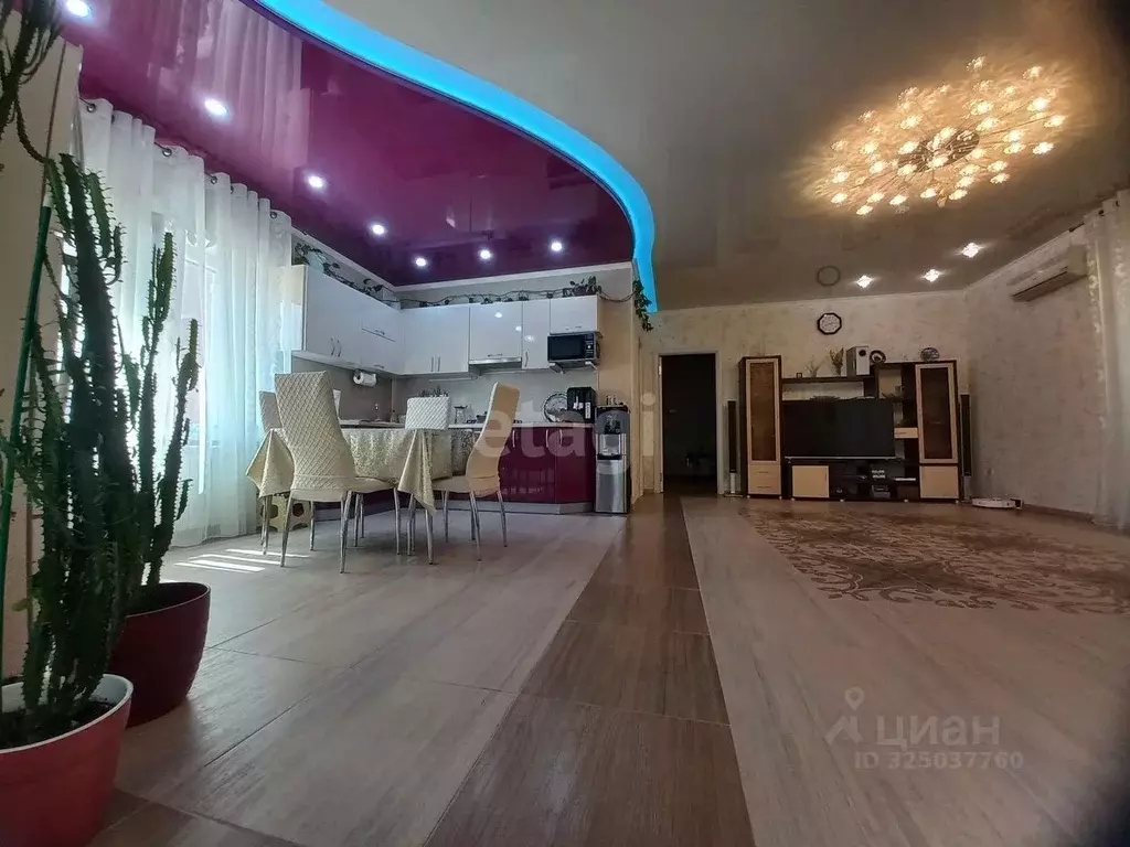 Дом в Краснодарский край, Геленджик городской округ, с. Дивноморское  ... - Фото 0