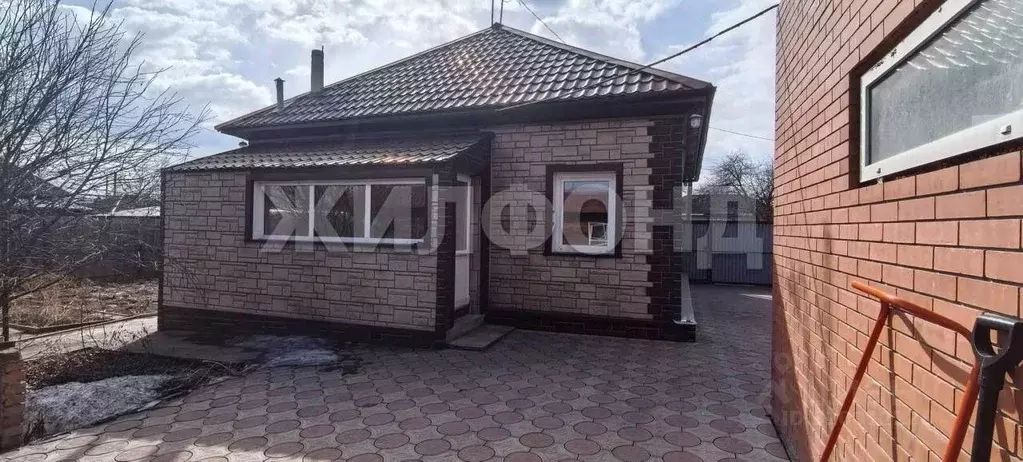 Дом в Хакасия, Усть-Абакан рп ул. Лизы Чайкиной (50 м) - Фото 2