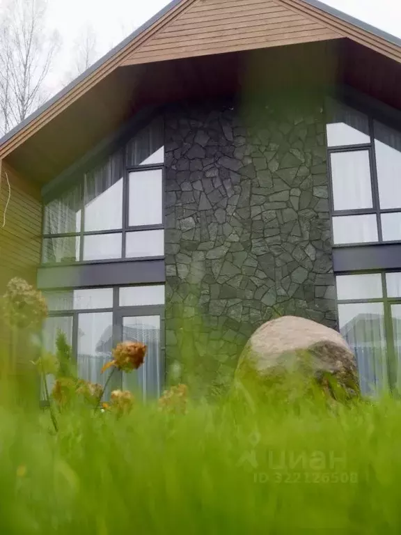 Коттедж в Ленинградская область, Всеволожский район, Агалатовское ... - Фото 1