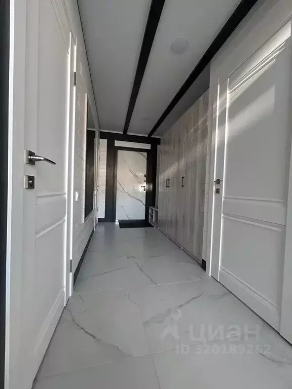 Дом в Алтай, Чемальский район, Узнезинское с/пос, Вилладж Парк Катунь ... - Фото 2