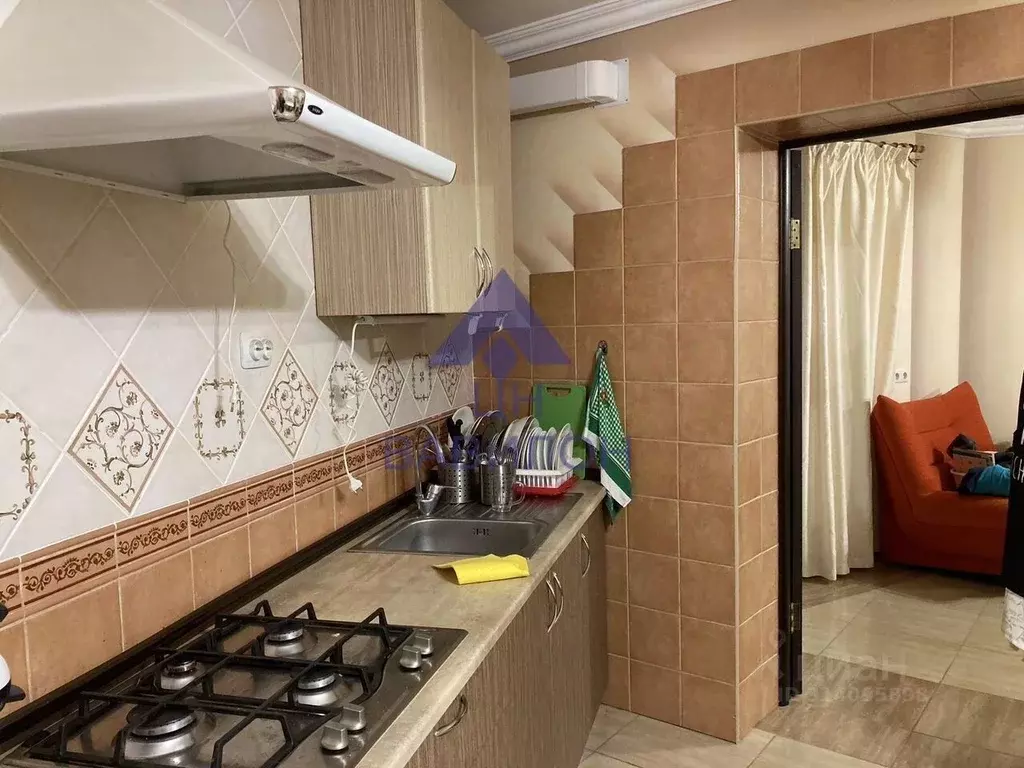 Дом в Ростовская область, Волгодонск В-Б кв-л,  (100 м) - Фото 1