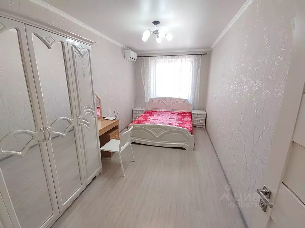 1-к кв. Ростовская область, Ростов-на-Дону Кировский просп., 79 (50.0 ... - Фото 1