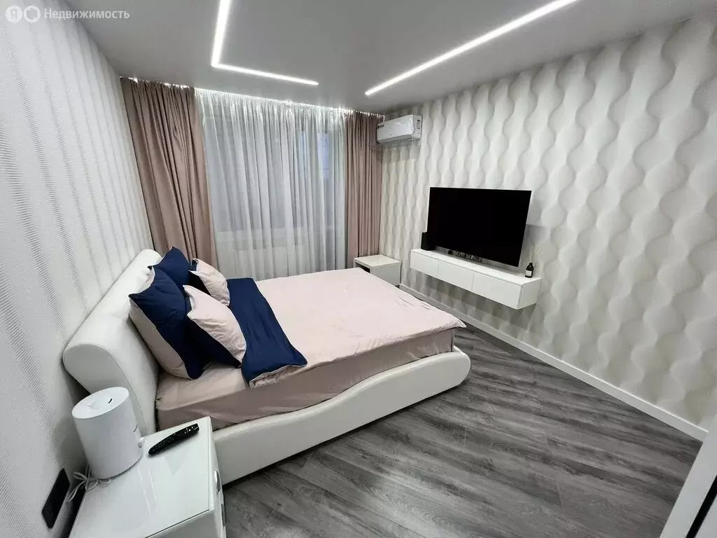 1-комнатная квартира: Волгоград, улица Поддубного, 1 (49.7 м) - Фото 2