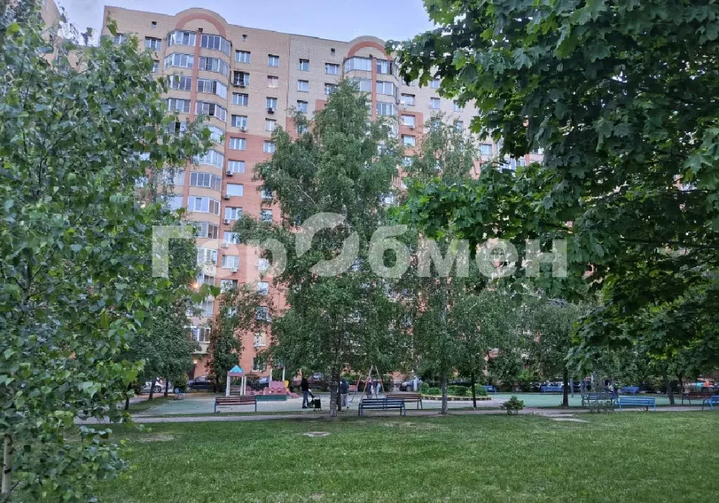 Продается 3-комнатная квартира - Фото 1