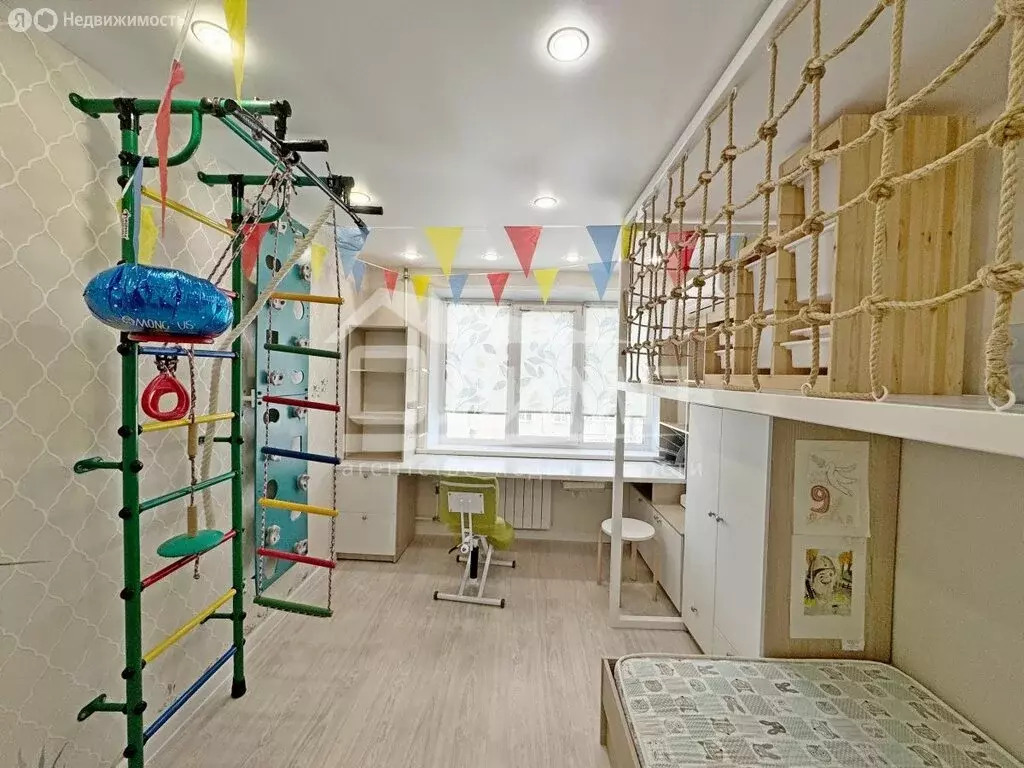 3-комнатная квартира: Коркино, улица 30 лет ВЛКСМ, 179 (68.4 м) - Фото 2