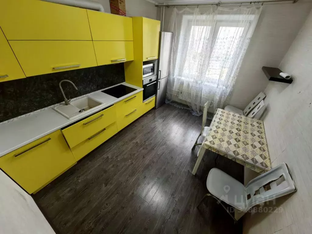 2-к кв. Ханты-Мансийский АО, Нягань 4-й мкр, 28 (55.0 м) - Фото 1