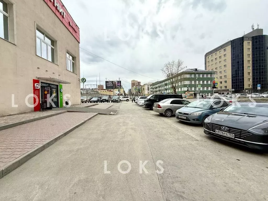 Помещение свободного назначения в Новосибирская область, Новосибирск ... - Фото 0
