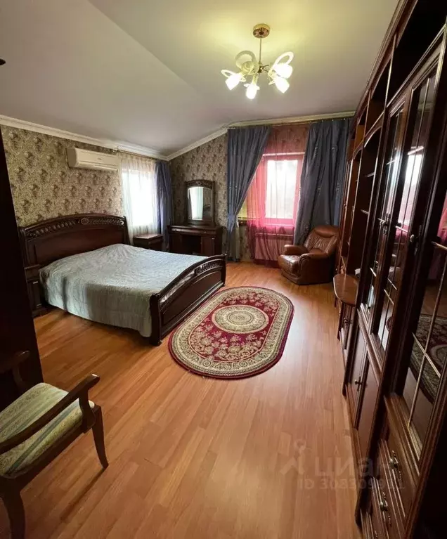 Дом в Крым, Ялта городской округ, Ливадия пгт ул. Виноградная (350 м) - Фото 2