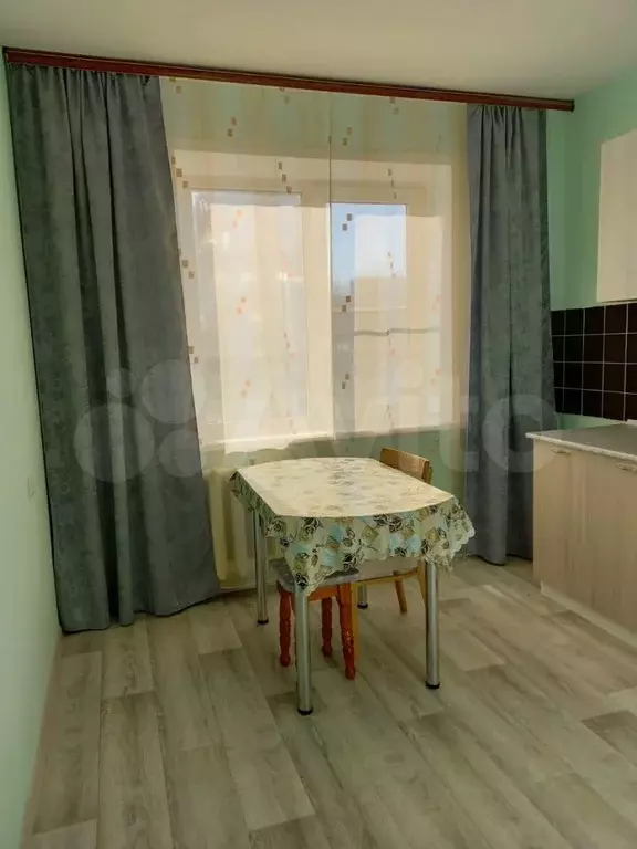 2-к. квартира, 54 м, 1/9 эт. - Фото 0