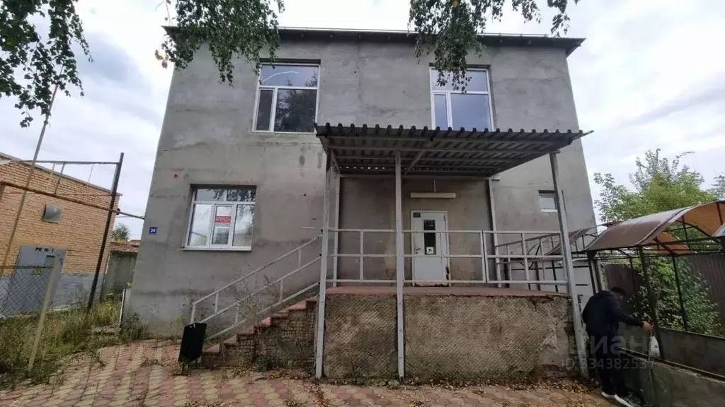 Помещение свободного назначения в Саратовская область, Аткарск ул. ... - Фото 1