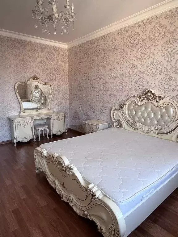 2-к. квартира, 80 м, 4/5 эт. - Фото 0
