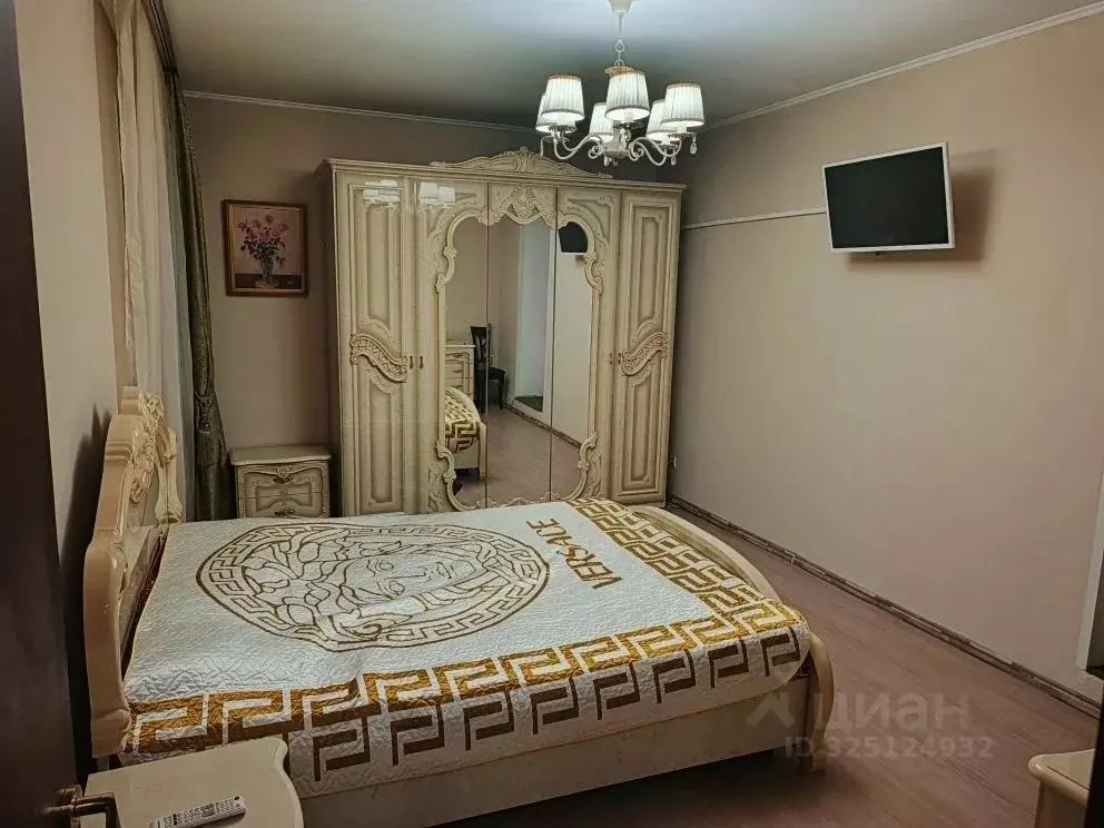 3-к кв. Хакасия, Абакан ул. Пушкина, 42 (106.0 м) - Фото 1