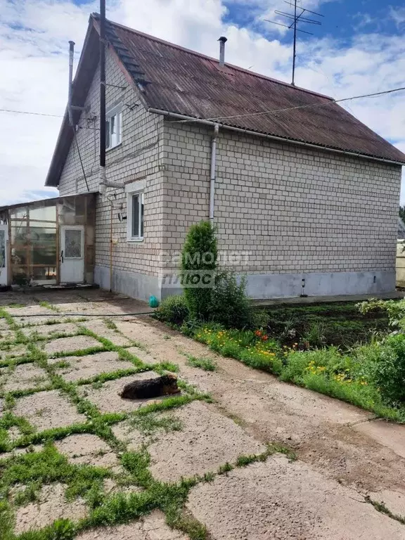 Дом в Удмуртия, Сарапульский район, с. Уральский Садовая ул., 6 (122 ... - Фото 1