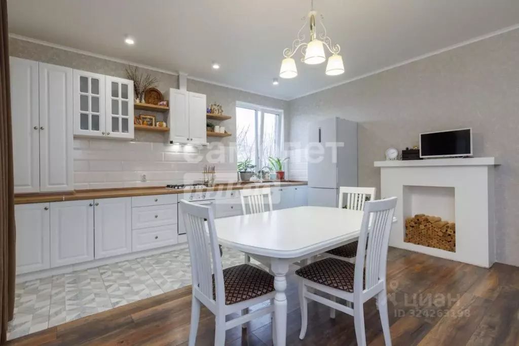 Дом в Брянская область, Брянский район, Отрадненское с/пос, с. ... - Фото 2