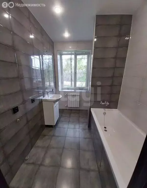 2-комнатная квартира: Тверь, Петербургское шоссе, 118 (73.7 м) - Фото 1