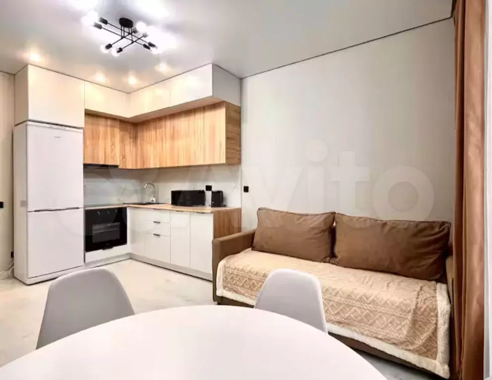 1-к. квартира, 42,7 м, 4/5 эт. - Фото 0