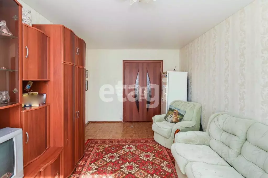 3-к кв. Тюменская область, Тюмень ул. Свердлова, 12 (63.5 м) - Фото 1