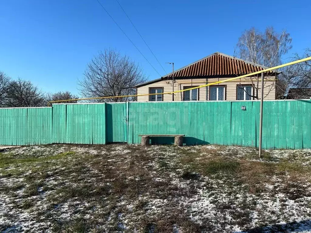 Дом в Белгородская область, Ивнянский район, с. Верхопенье ... - Фото 2