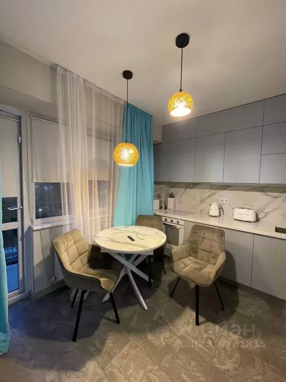 1-к кв. Крым, Евпатория ул. Кирова, 13 (45.0 м) - Фото 0