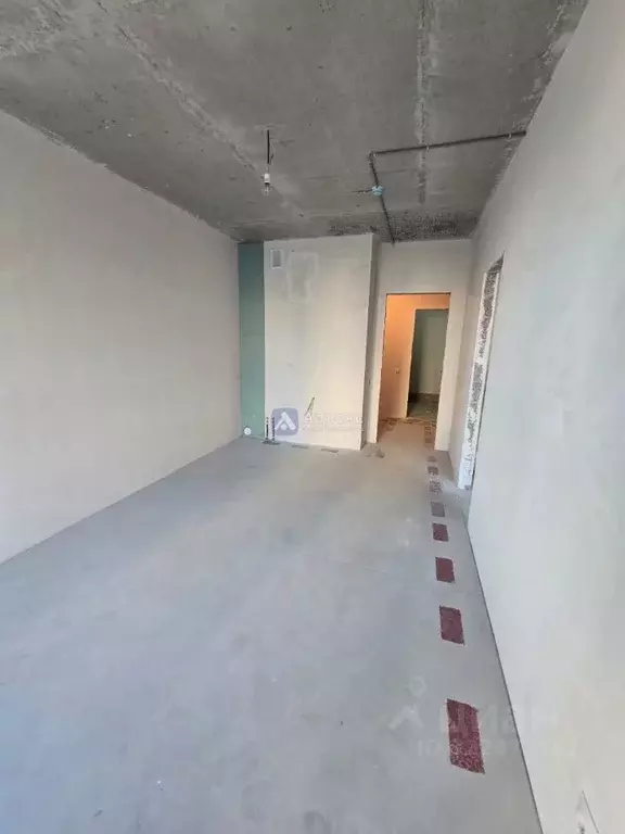 1-к кв. Тюменская область, Тюмень ул. Фармана Салманова, 17 (42.0 м) - Фото 1