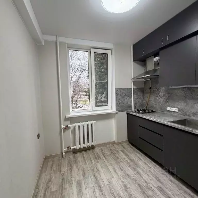 1-к кв. Севастополь ул. Хрусталева, 11 (29.8 м) - Фото 0