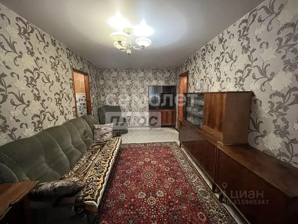 3-к кв. Пензенская область, Кузнецк Рабочий городок, 7А (53.9 м) - Фото 0
