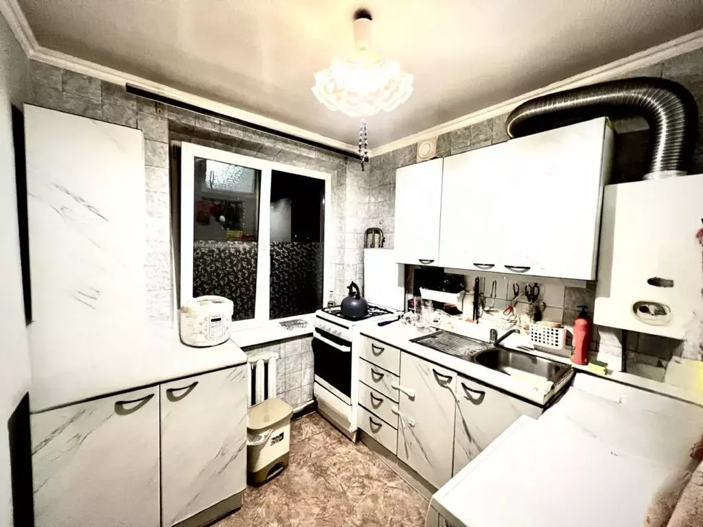 4-к кв. Ростовская область, Ростов-на-Дону просп. 40-летия Победы, ... - Фото 1