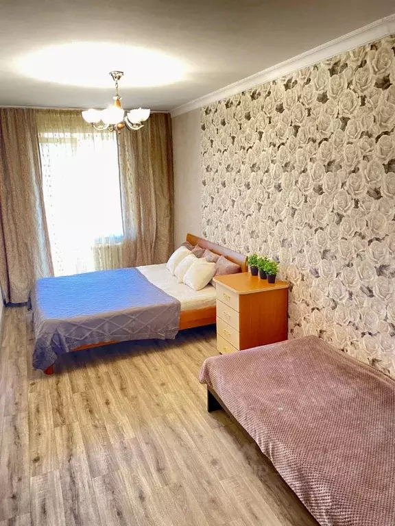 3-к кв. Кемеровская область, Кемерово просп. Ленина, 136 (63.0 м) - Фото 0