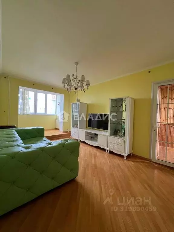 3-к кв. Белгородская область, Белгород ул. Щорса, 47а (83.6 м) - Фото 0